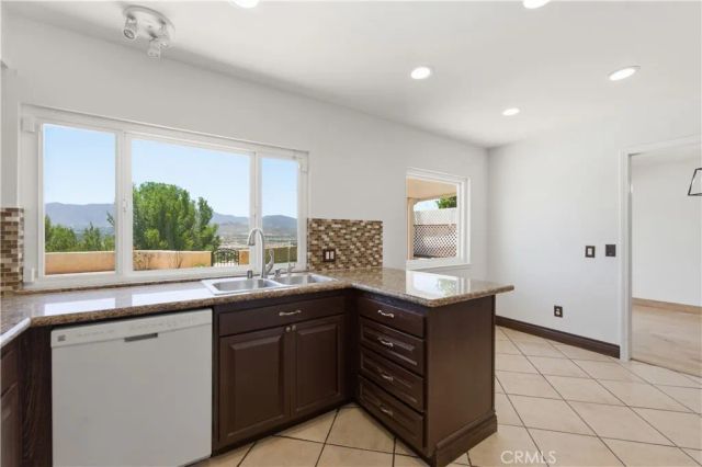 16738 Goodvale, Canyon Country, CA 91387