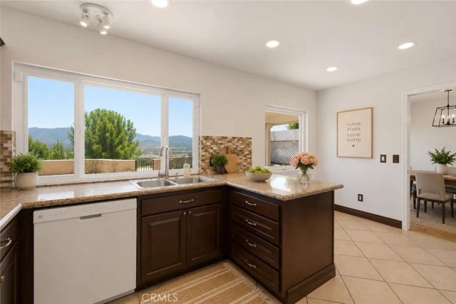 16738 Goodvale, Canyon Country, CA 91387