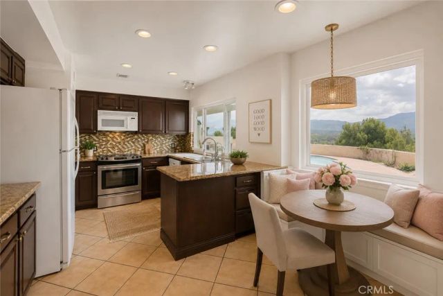 16738 Goodvale, Canyon Country, CA 91387