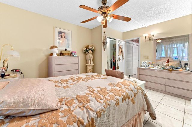 6 Abbey Lane 104, Delray Beach, FL 33446