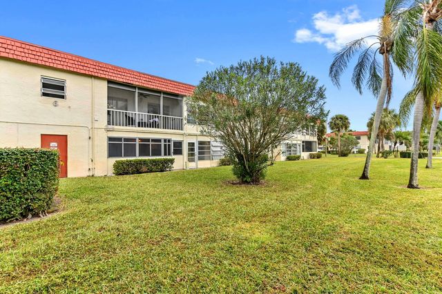 6 Abbey Lane 104, Delray Beach, FL 33446