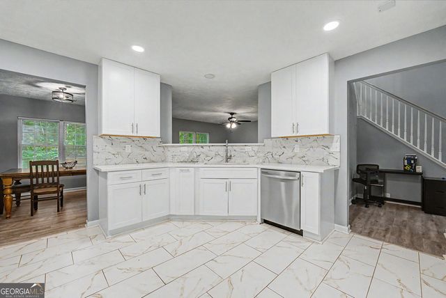 1141 Gable Terrace, Jonesboro, GA 30236