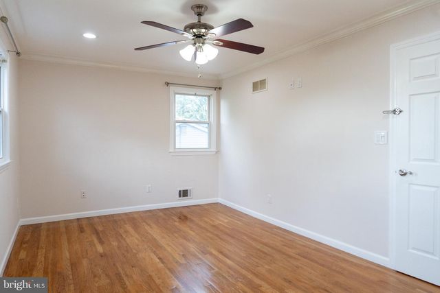 14 HOPATCONG DR, Lawrence Twp, NJ 08648
