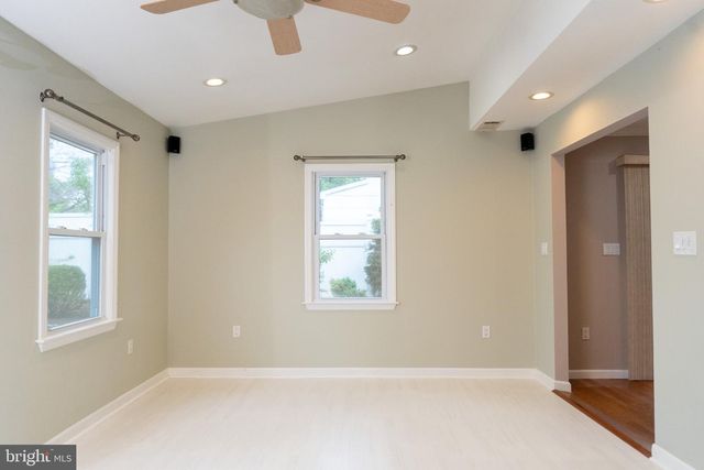 14 HOPATCONG DR, Lawrence Twp, NJ 08648