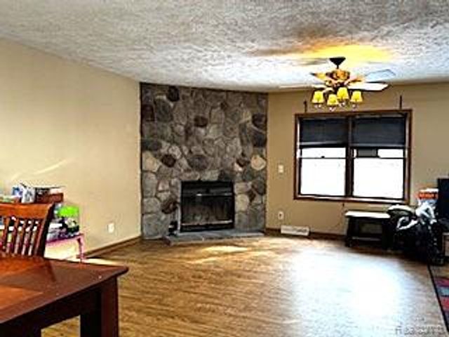 283 E Millington Road, Mayville, MI 48744