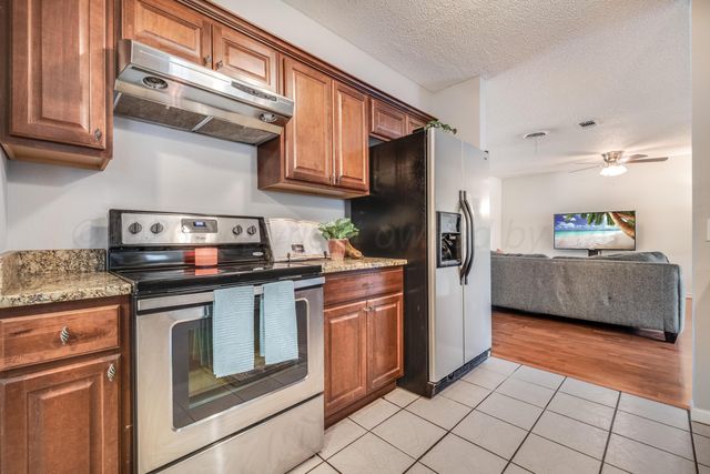 1204 NE 4TH Street, Dumas, TX 79029