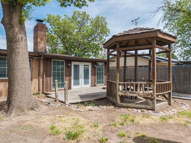 1204 NE 4TH Street, Dumas, TX 79029