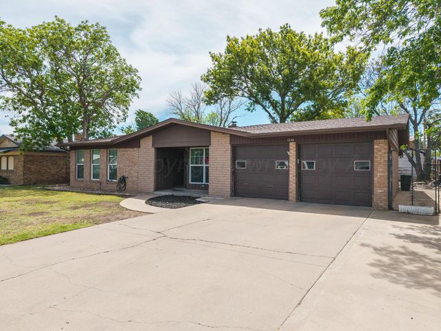 1204 NE 4TH Street, Dumas, TX 79029