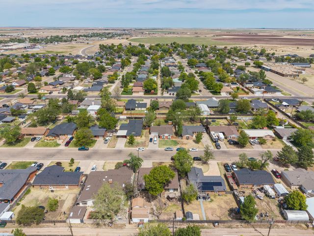 1204 NE 4TH Street, Dumas, TX 79029