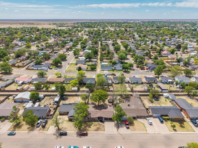 1204 NE 4TH Street, Dumas, TX 79029