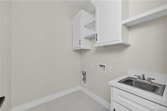 3287 Sherman Street, Edinburg, TX 78542