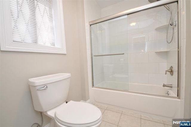 38 Holiday Court T038, River Vale, NJ 07675