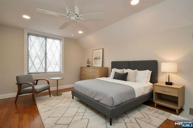 38 Holiday Court T038, River Vale, NJ 07675