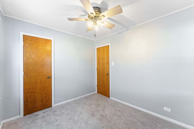 5852 W 81st Place, Burbank, IL 60459