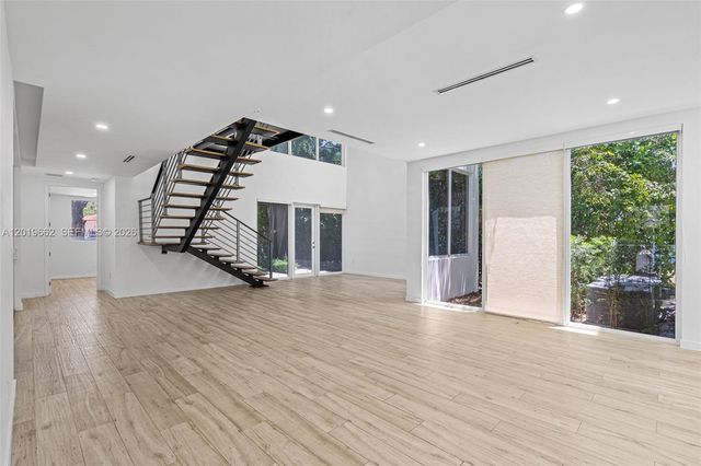 1816 SW 23rd Street, Miami, FL 33145