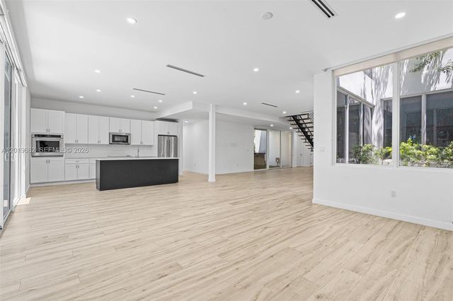 1816 SW 23rd Street, Miami, FL 33145