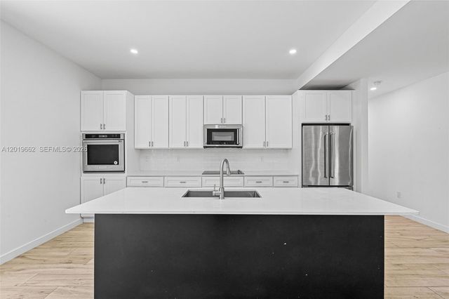 1816 SW 23rd Street, Miami, FL 33145