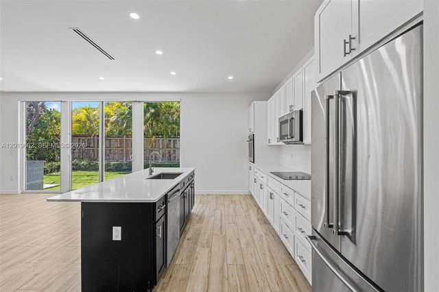 1816 SW 23rd Street, Miami, FL 33145