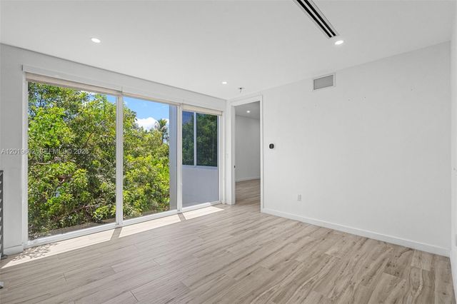 1816 SW 23rd Street, Miami, FL 33145