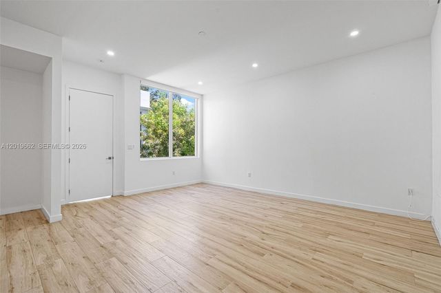 1816 SW 23rd Street, Miami, FL 33145