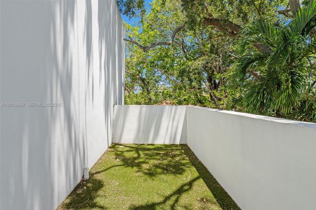 1816 SW 23rd Street, Miami, FL 33145