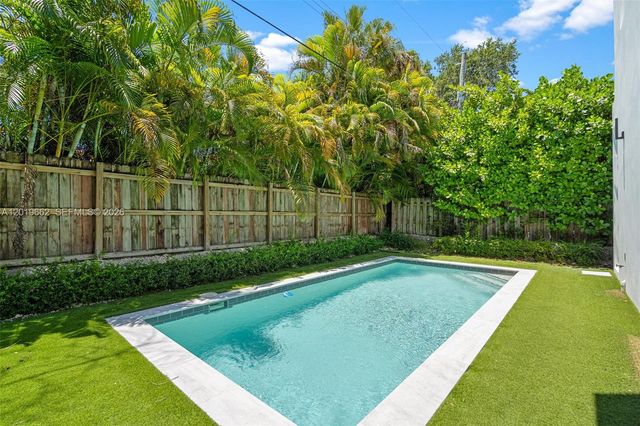 1816 SW 23rd Street, Miami, FL 33145