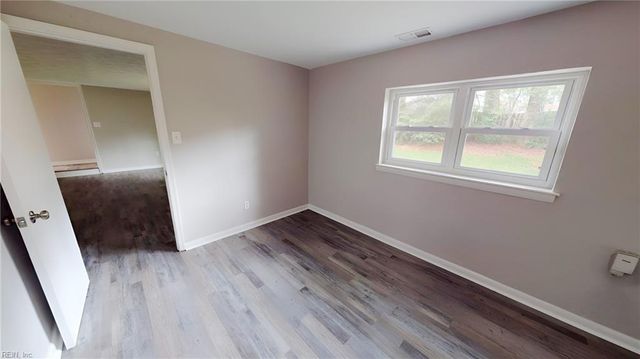 3504 Virginius DR, Virginia Beach, VA 23452
