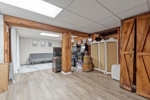 33 Eastford Rd, Auburn, MA 01501