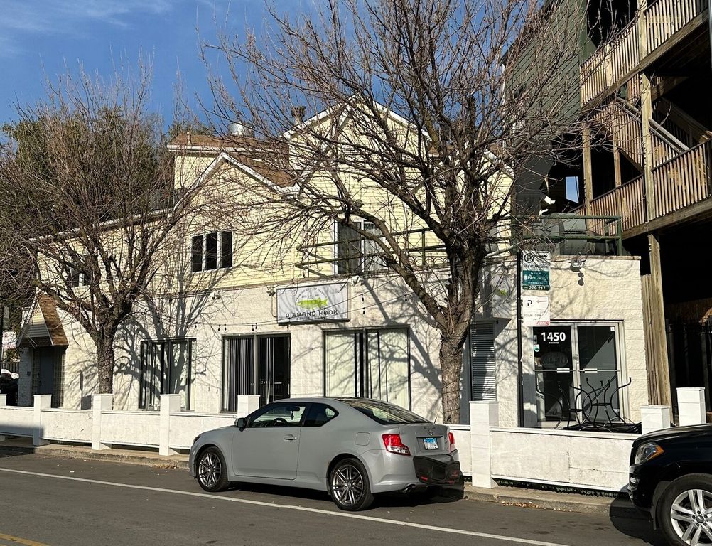 1450 W Webster Avenue 2, Chicago, IL 60614