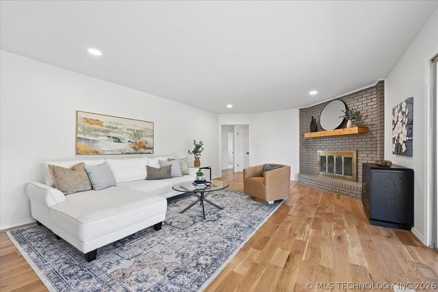 3748 E 48th Place, Tulsa, OK 74135