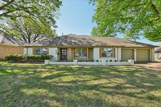 3748 E 48th Place, Tulsa, OK 74135