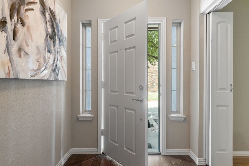 3908 Asbury Lane, Addison, TX 75001 — photo 5