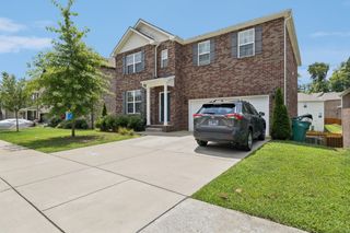 333 Boddington Ln, Antioch, TN 37013