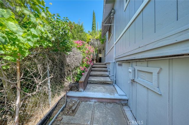 3360 Yuba Street, Nice, CA 95464