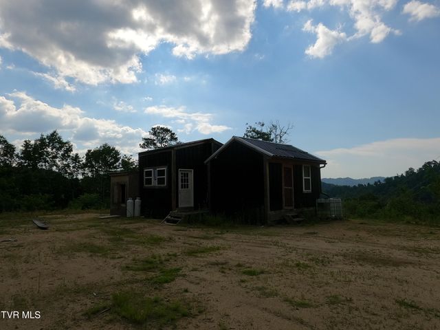 174 Teaberry Road, Roan Mountain, TN 37687