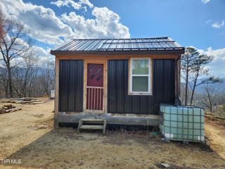 174 Teaberry Road, Roan Mountain, TN 37687