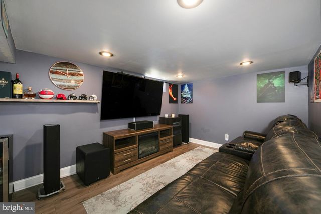 512 W BROOKE AVE, Magnolia, NJ 08049