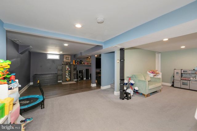 512 W BROOKE AVE, Magnolia, NJ 08049