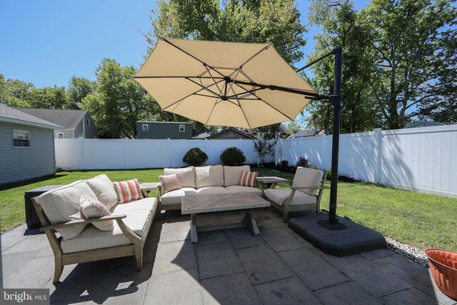512 W BROOKE AVE, Magnolia, NJ 08049