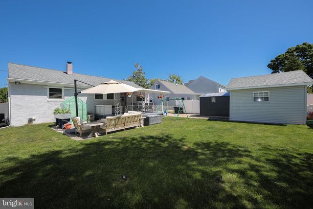 512 W BROOKE AVE, Magnolia, NJ 08049