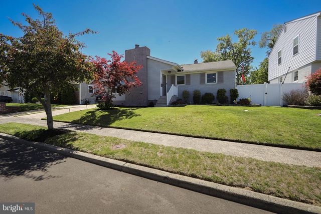 512 W BROOKE AVE, Magnolia, NJ 08049