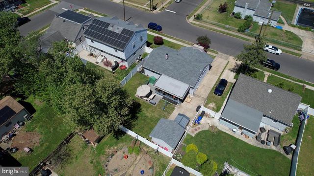 512 W BROOKE AVE, Magnolia, NJ 08049