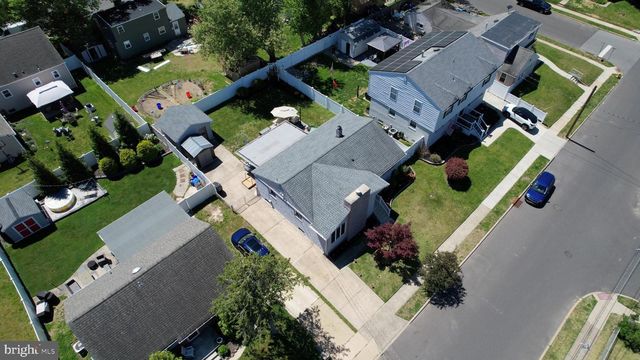 512 W BROOKE AVE, Magnolia, NJ 08049