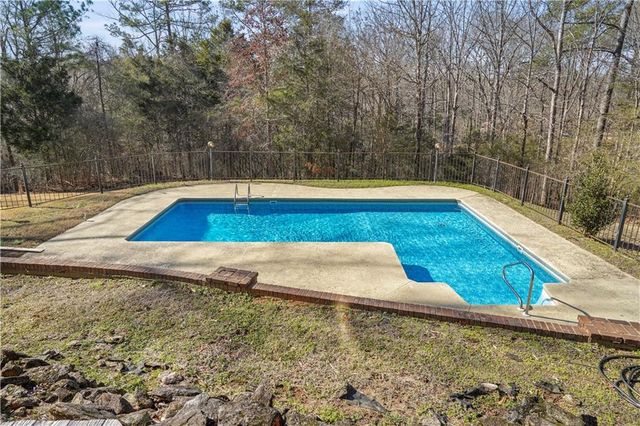 2402 Highway 138 SW, Conyers, GA 30094