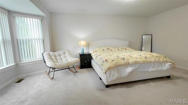 15234 Brightfield Manor Drive, Chesterfield, MO 63017