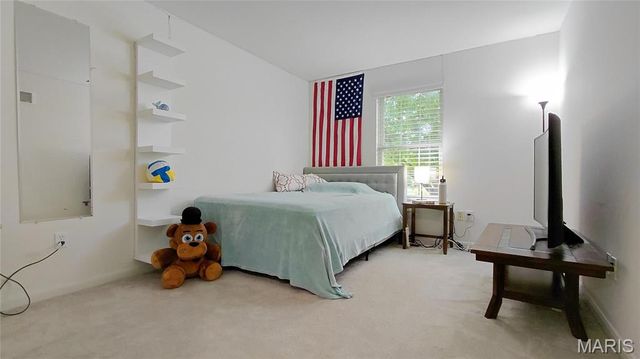 15234 Brightfield Manor Drive, Chesterfield, MO 63017