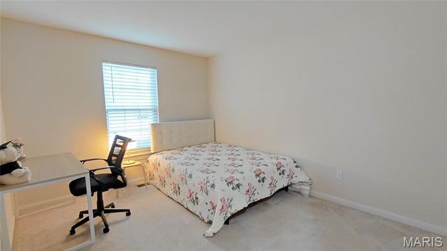 15234 Brightfield Manor Drive, Chesterfield, MO 63017