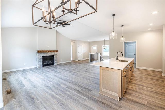 1941 Sequoia Drive, Janesville, WI 53545