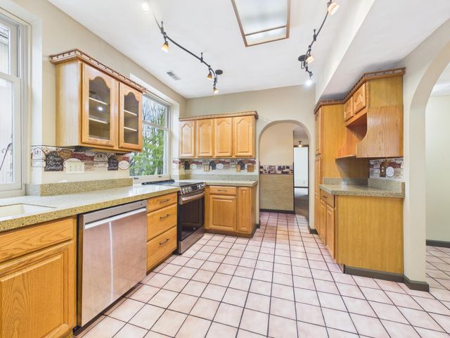 681 Mount Zion Road SW, Lancaster, OH 43130