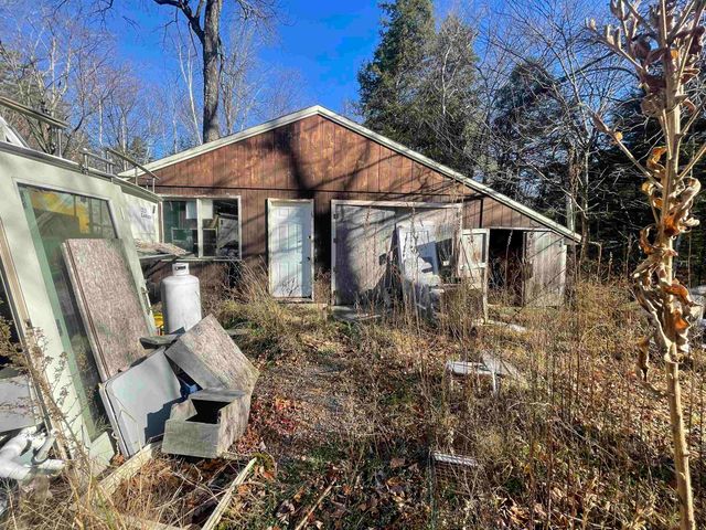 42 Lakeshore Drive, Middleton, NH 03887